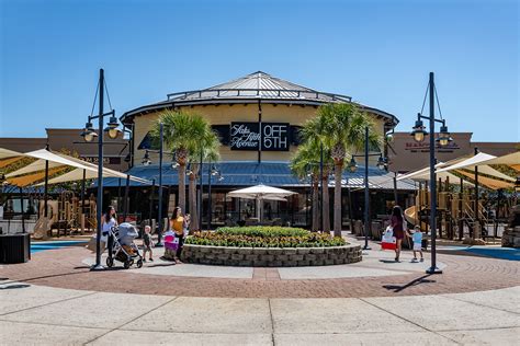 Silver Sands Premium Outlets .